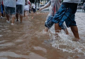 Chuvas deixam cidade de SP em estado de atenção para alagamentos