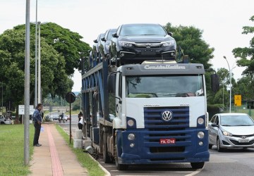 Vendas de veículos surpreendem com alta de 18% em 2024