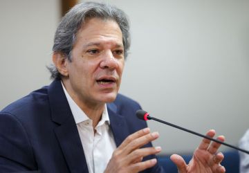 Consignado privado será inédito e com juros menores, diz Haddad