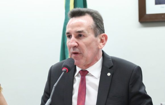 Comissão aprova projeto para regularizar débitos de contribuinte com a União