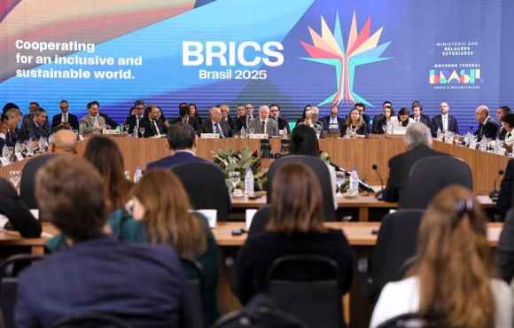 Prioridades do Brics no Brasil serão paz e meio ambiente, diz Lula