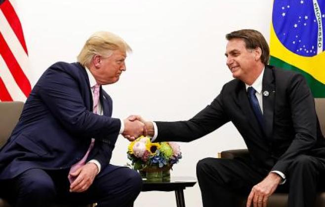 Parlamentares de MT apostam em Trump para 'livrar' Bolsonaro